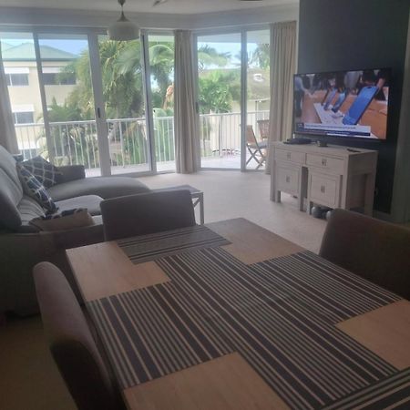 On The Beach Apartments Trinity Beach Luaran gambar