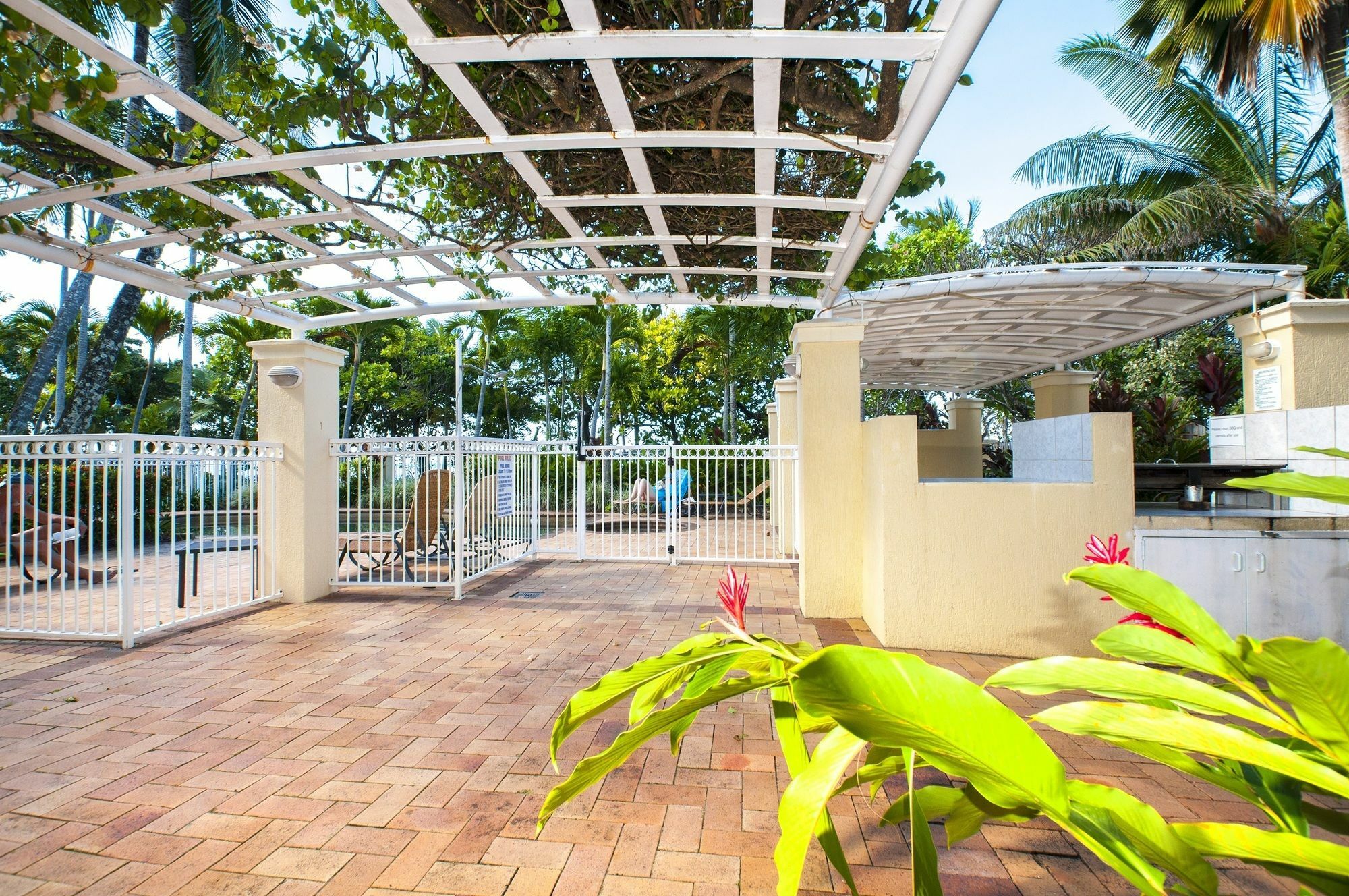 On The Beach Apartments Trinity Beach Luaran gambar