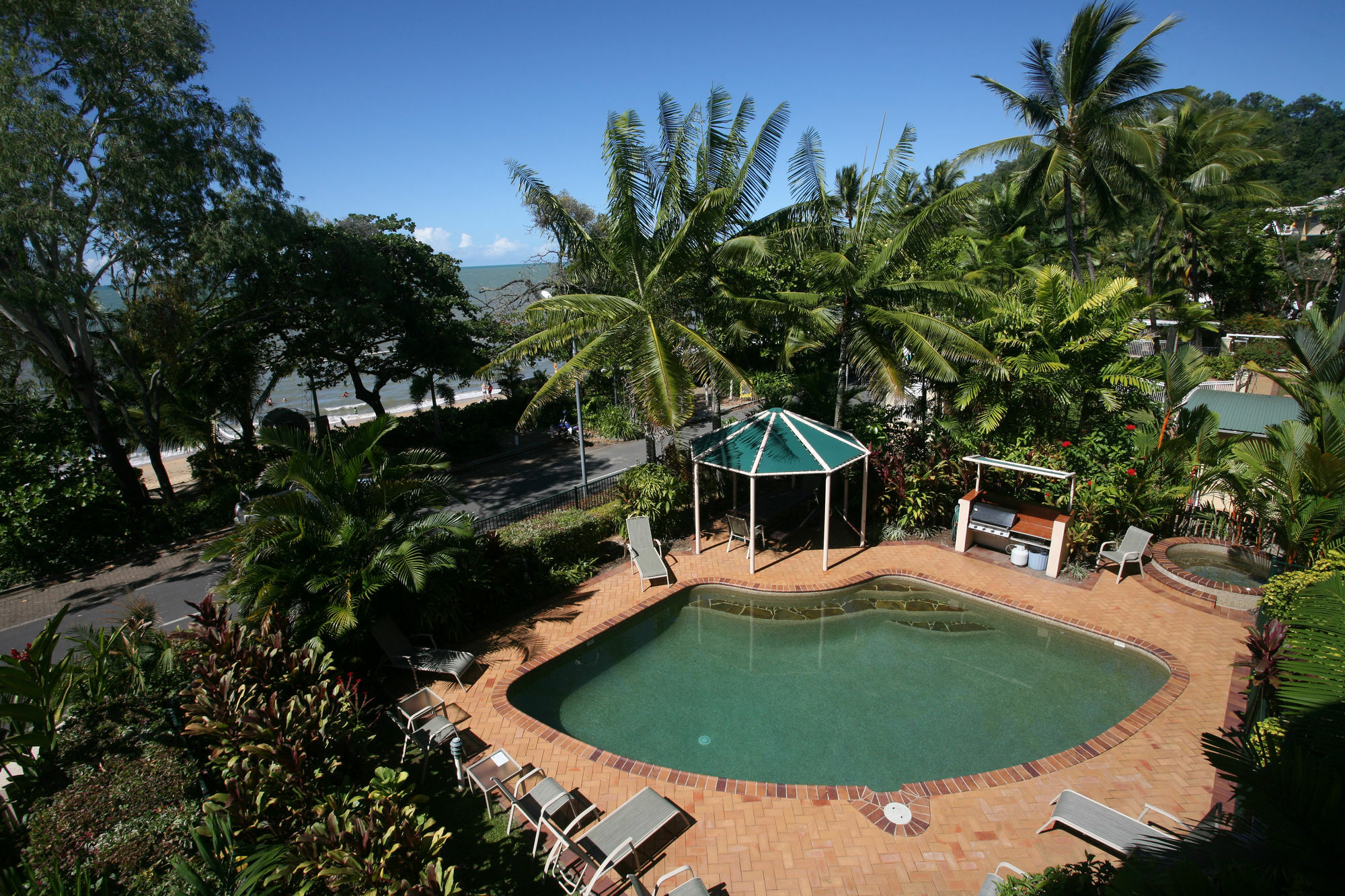 On The Beach Apartments Trinity Beach Luaran gambar